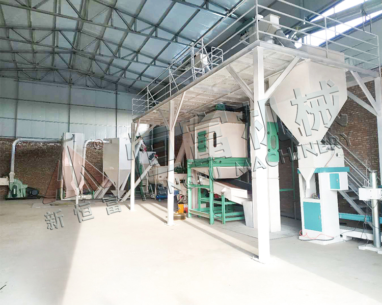 内蒙古鄂尔多斯420草粉颗粒饲料机组