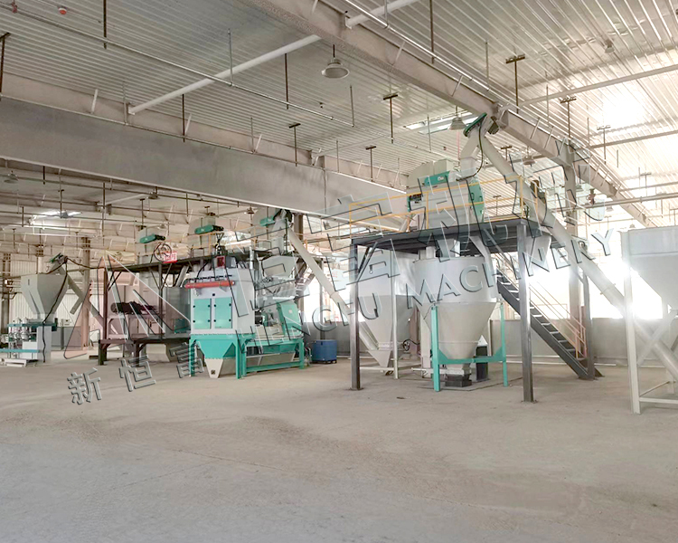 内蒙博尔塔自治州时产8吨粉状饲料机组