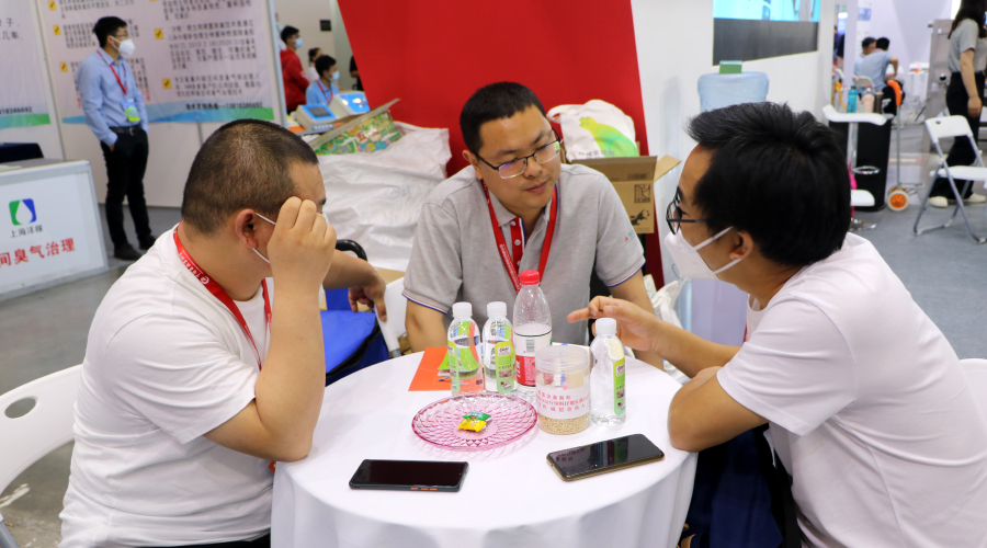 客户咨询络绎不绝 客户咨询络绎不绝