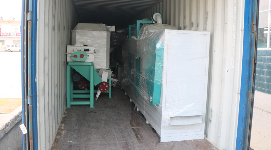 装车基本完成 装车基本完成