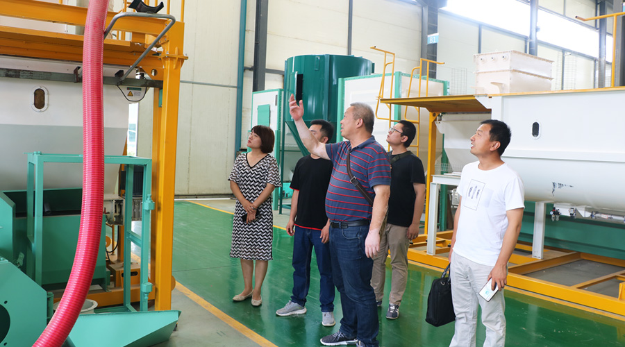 厂区成品仓库了解AT—3A集成机组配置